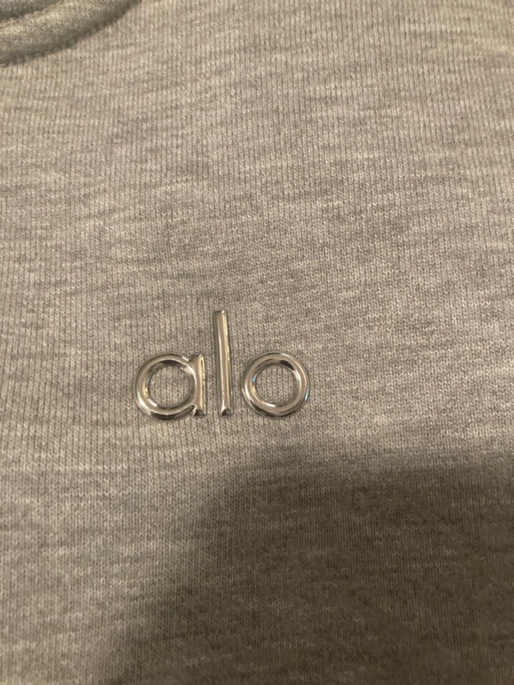 ALO Yoga Light Gray Accolade Hoodie Sweatshirt - Picture 4 of 8